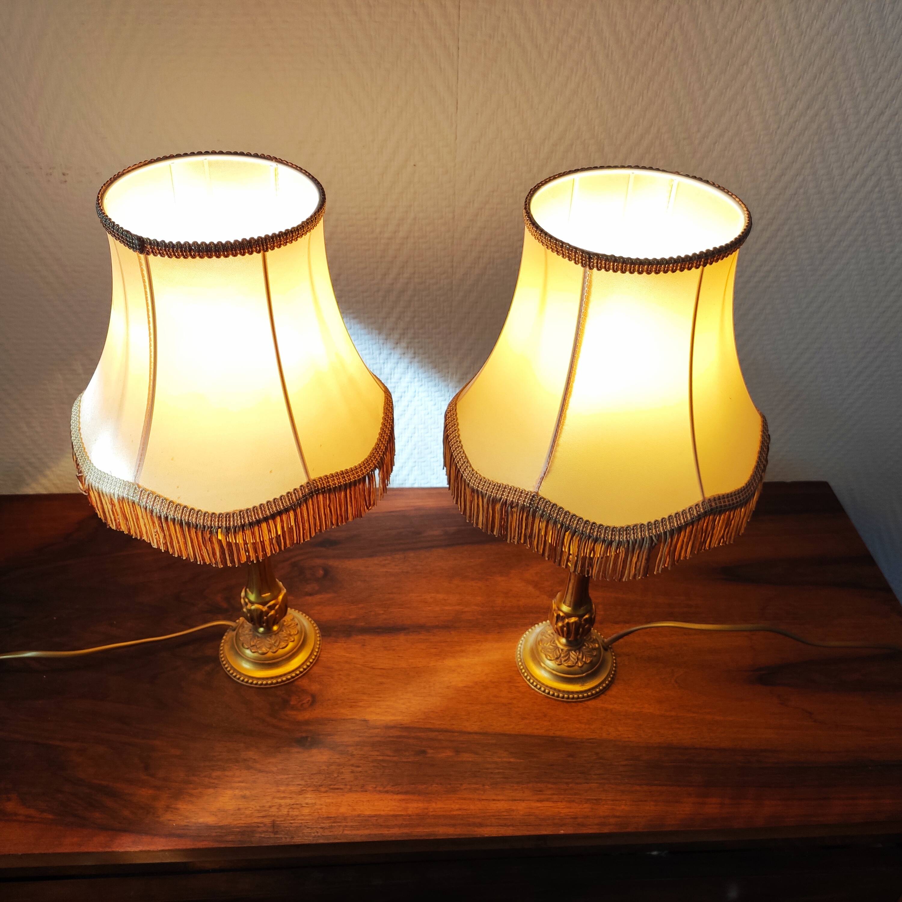 Pair of vintage lamps