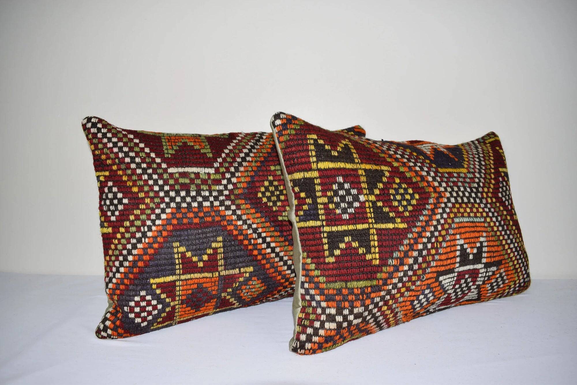 Set of 2 vintage Turkish cushion covers 41x61 cm