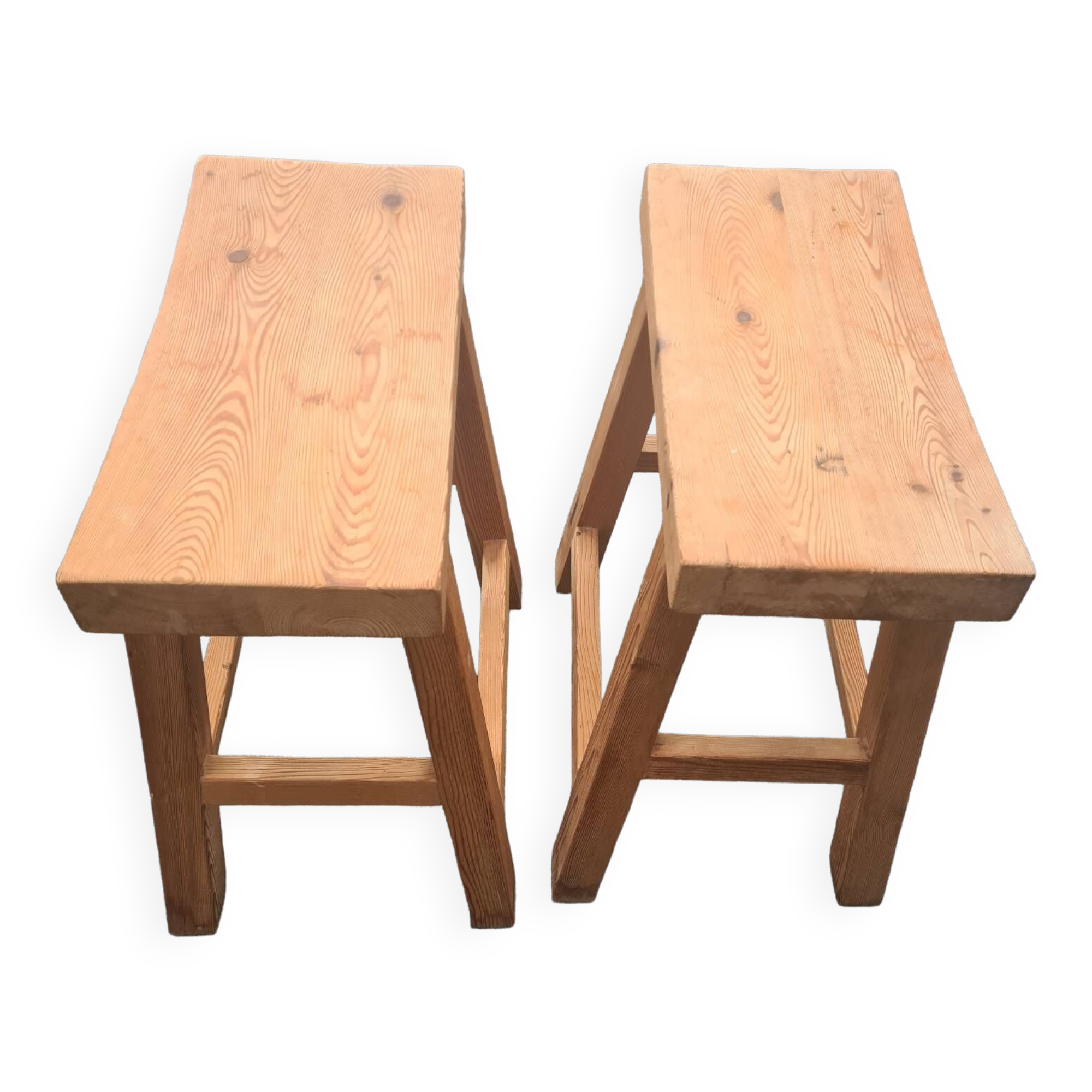 Solid pine stool