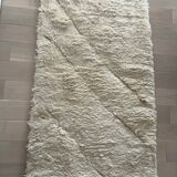 New Mrirt hallway carpet