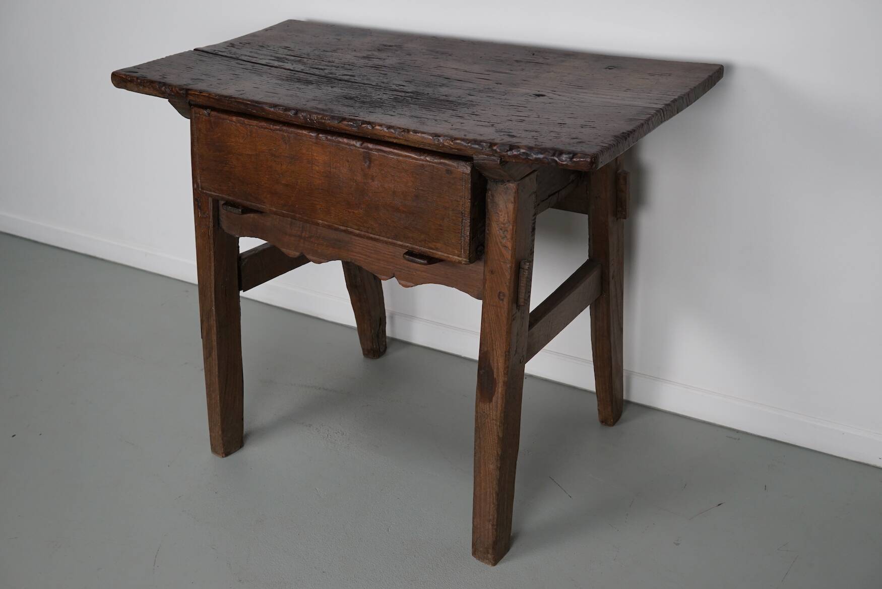 Antique Spanish Rustic Chestnut Side Table/Console, 18th Century