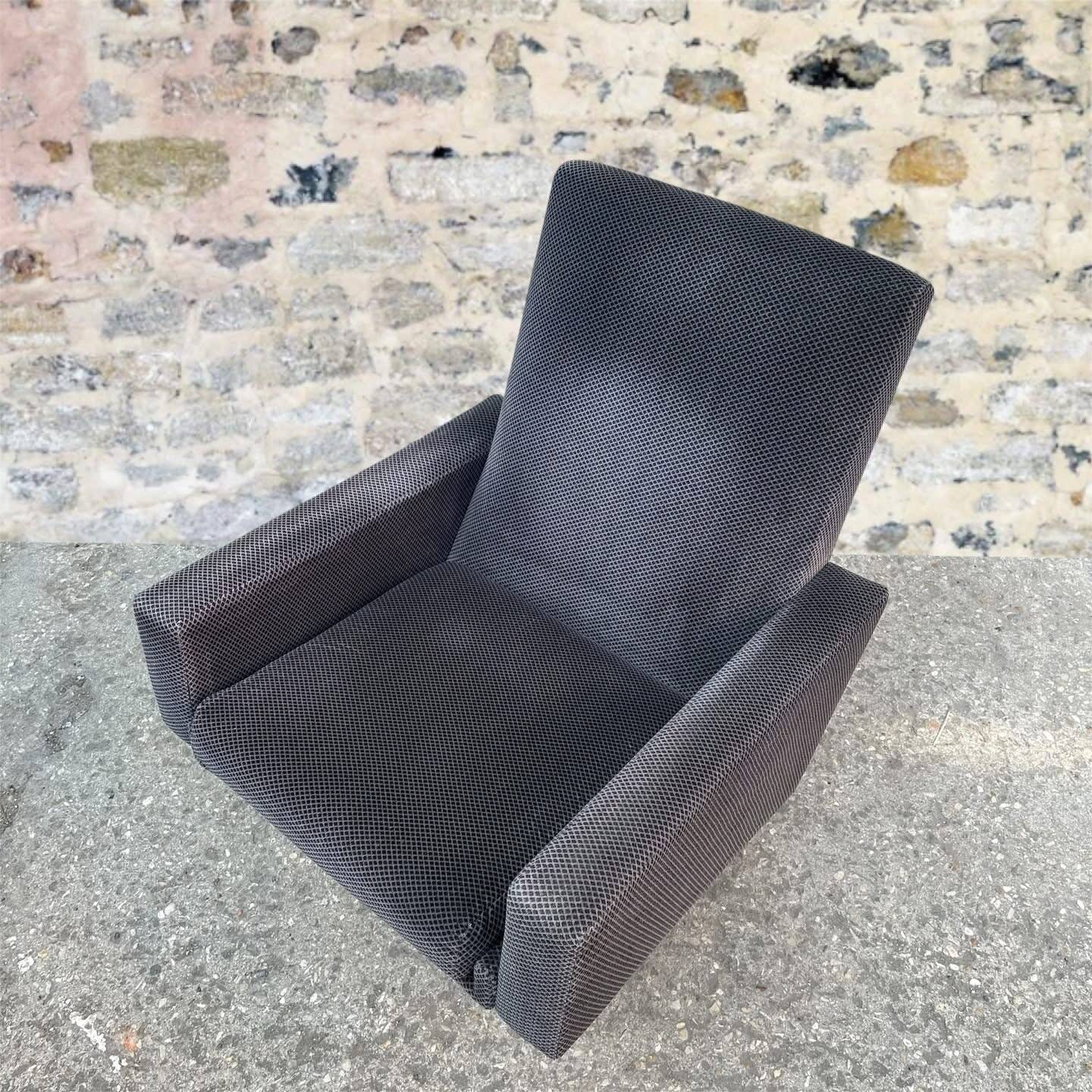 Fauteuil ARP modèle 642 édition Steiner, 1950