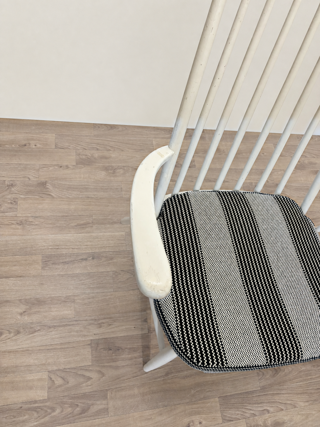 Scandinavian armchair x Pierre Frey
