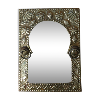 Eastern mirror brass pushed back ethnic style, 23x31cm