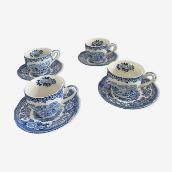 4 tasses et sous tasses en porcelaine anglaise