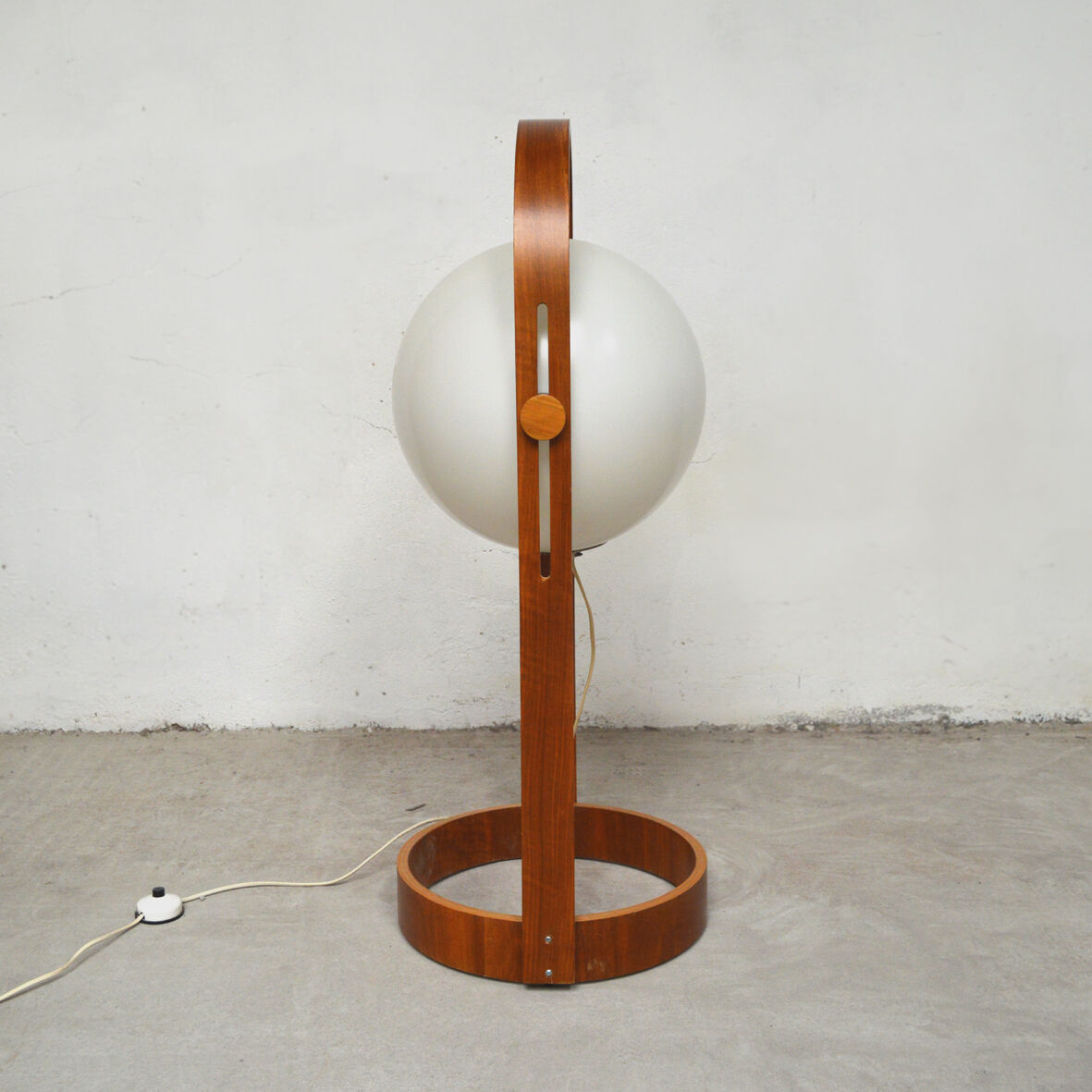 Lampadaire scandinave plywood globe 1960
