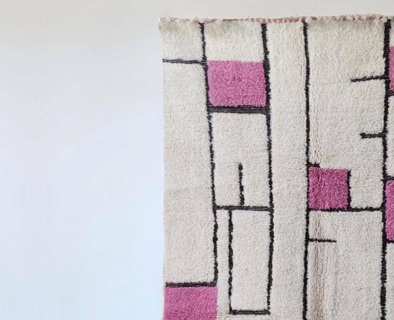 Natural wool rug, size 100 x 200 cm