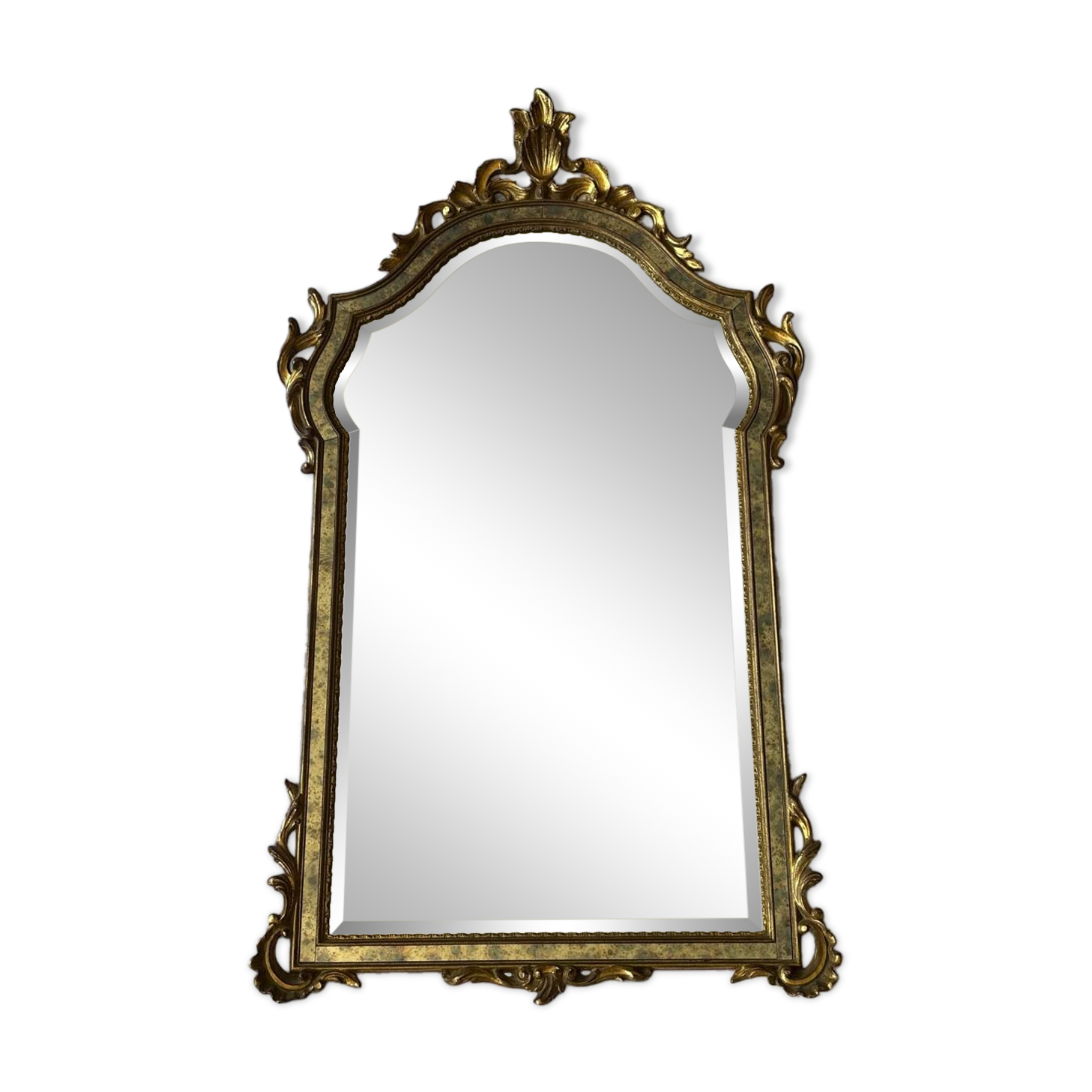 Miroir doré style Louis XV