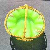 Empty pocket basket in green opaline (uranium/uraline)