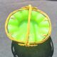 Panier vide poche en opaline verte ( uranium/ ouraline)