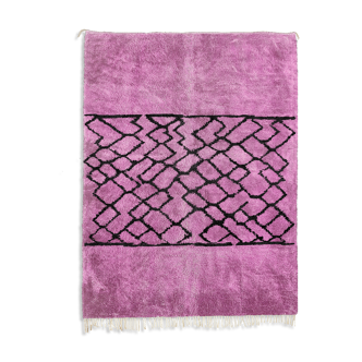 Modern Moroccan carpet pink