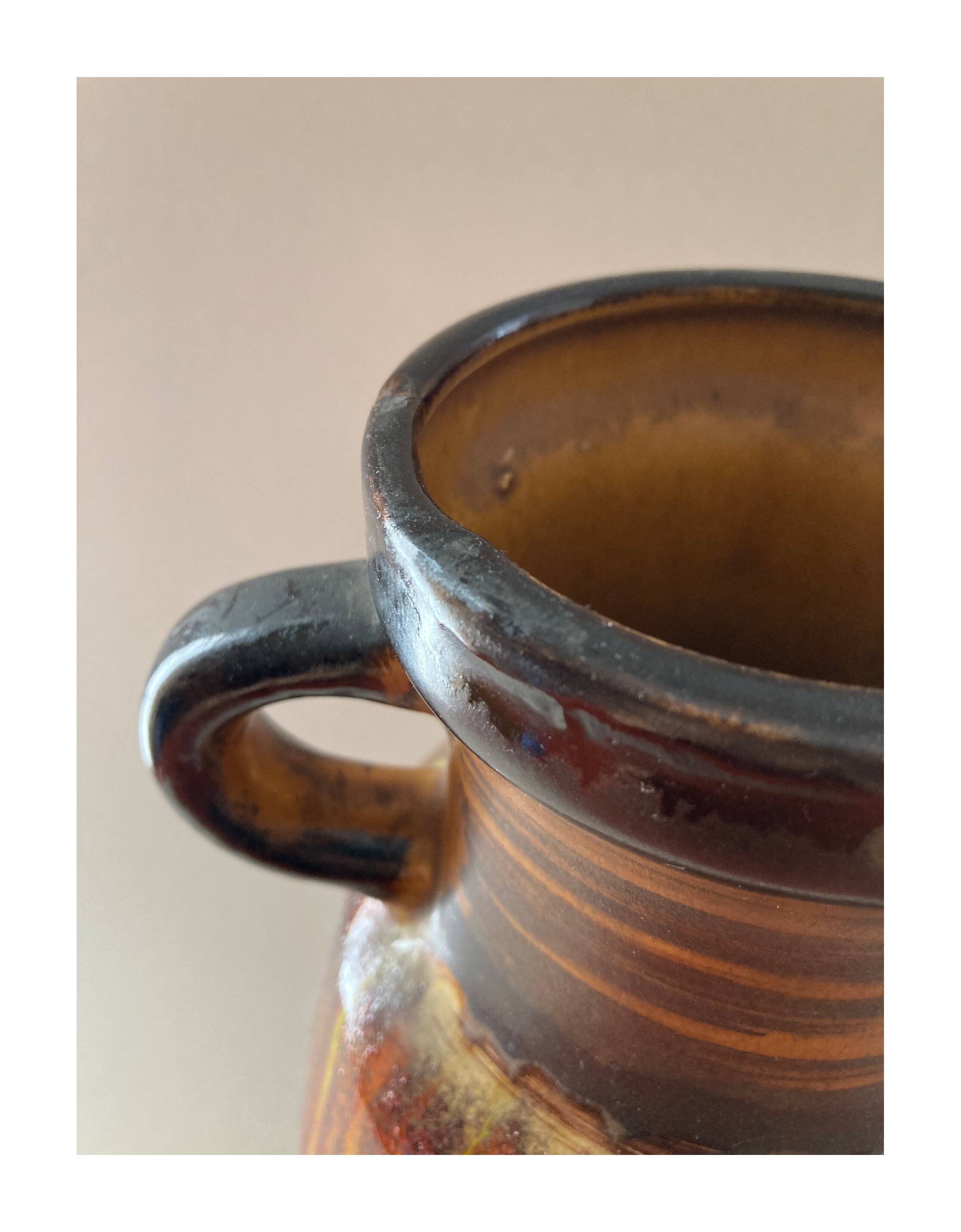 Ceramic vase