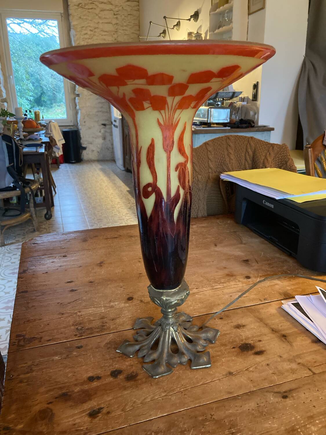 Marbled glass corolla cup. The French Glass.