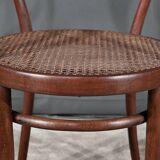 Fauteuil en Bois Courbé par Jacob & Josef Kohn – 1900