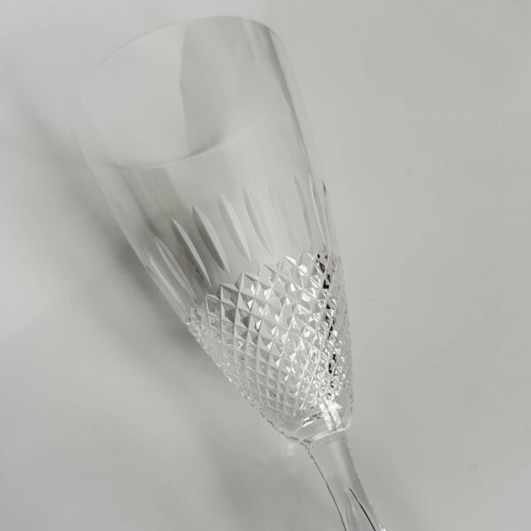 6 Verres à Vin en Cristal Lalique   Modèle “Chinon” Design des Années 1960