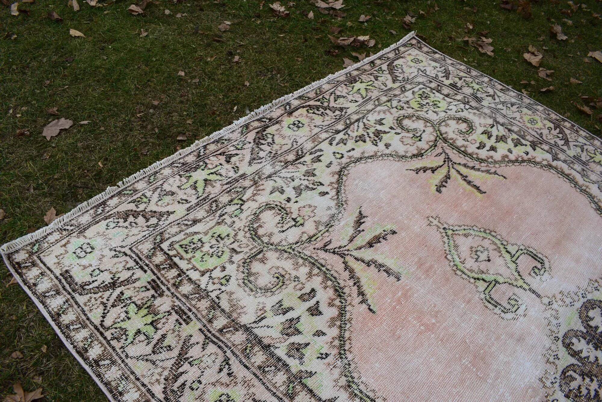 Vintage Turkish Oushak rug 190x310 cm