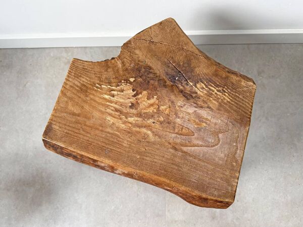 Table d'appoint en tronc d'arbre rustique du milieu du siècle