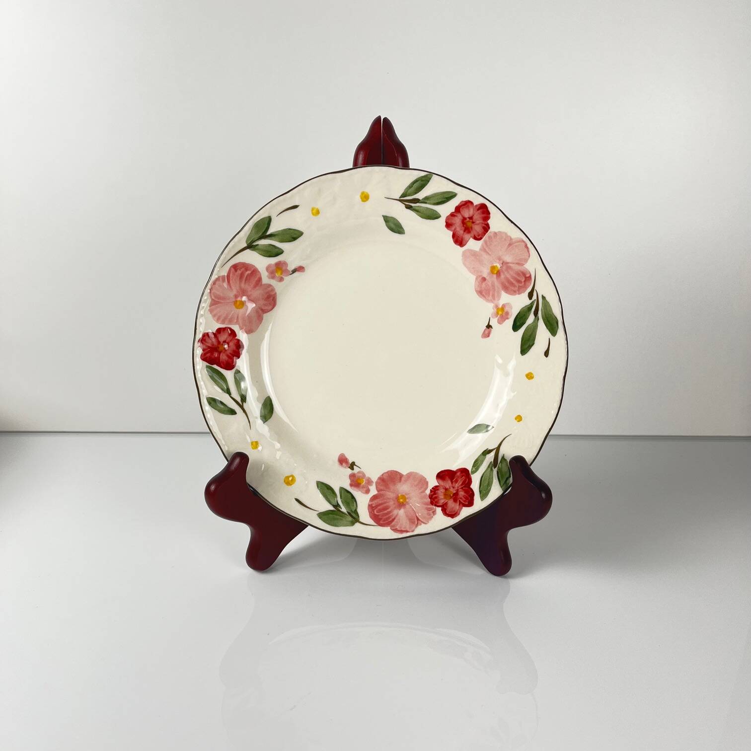 Set of 8 dessert plates: Cameo Florals Malaysia porcelain 1970–90