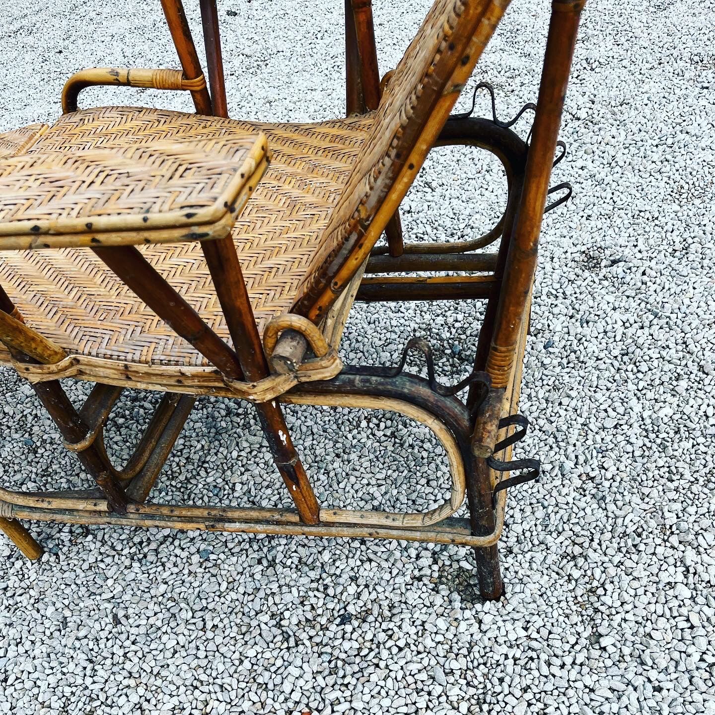 Rattan chaise longue 1960