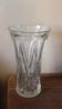 Vase en verre ciselé évasé triangles losanges vintage