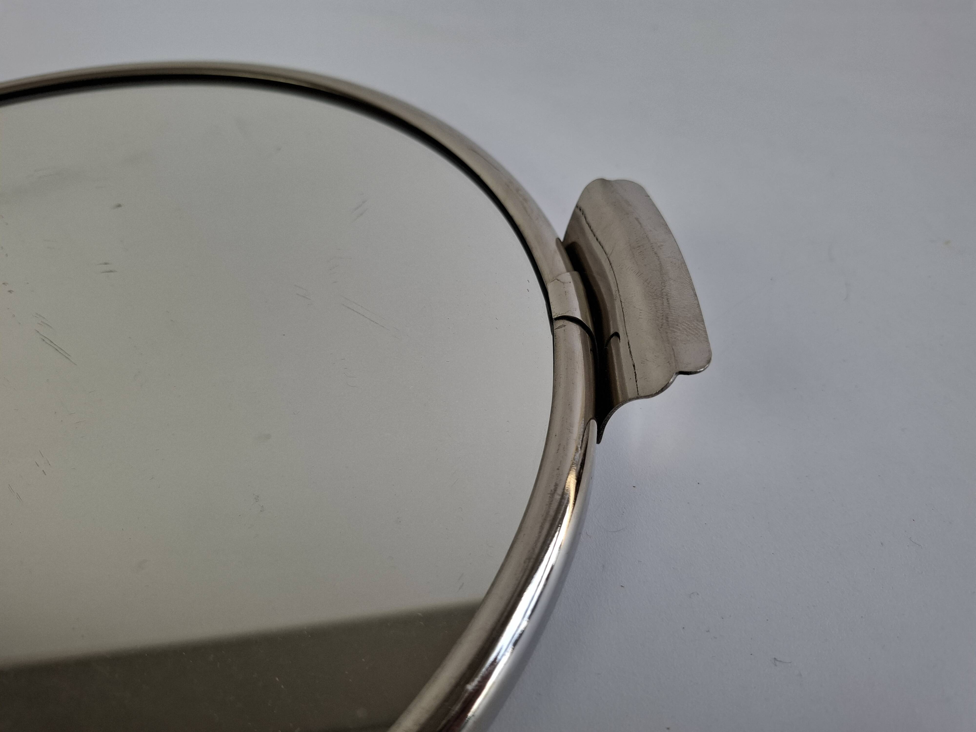 Plateau de service en chrome et miroir Art Déco tchécoslovaque, vers les années 1930.