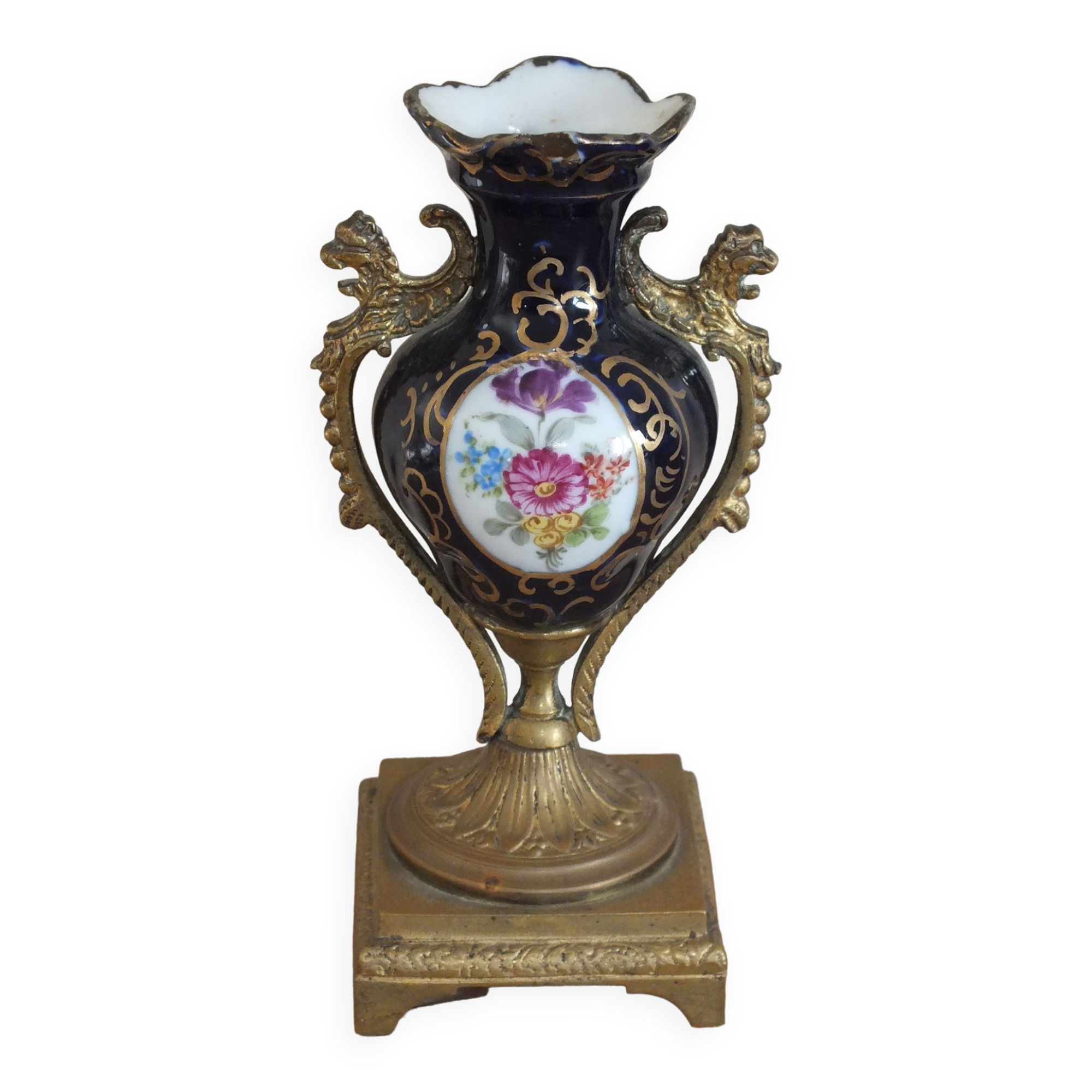 Medicis vase in porcelain