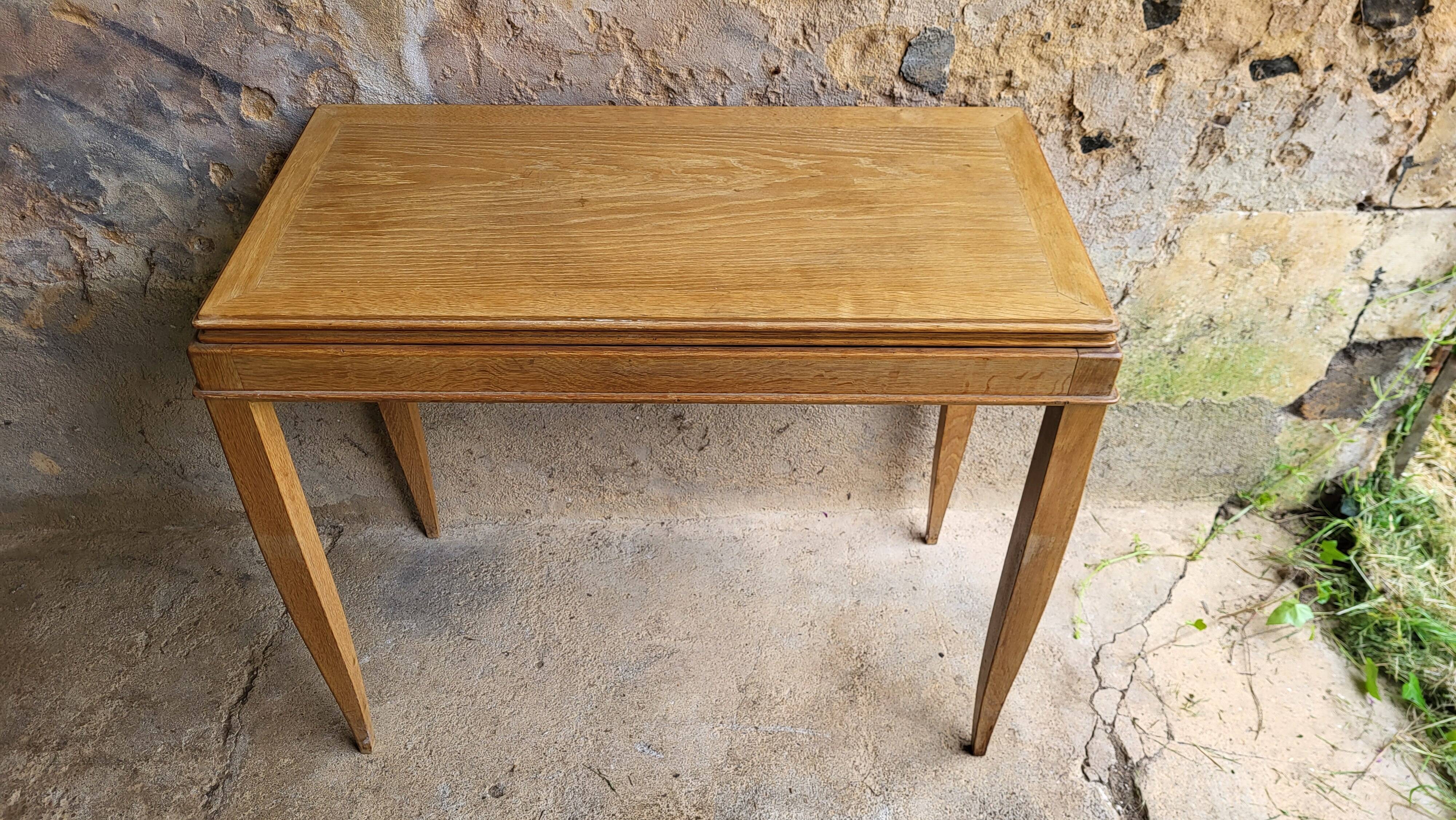 Art Deco games table