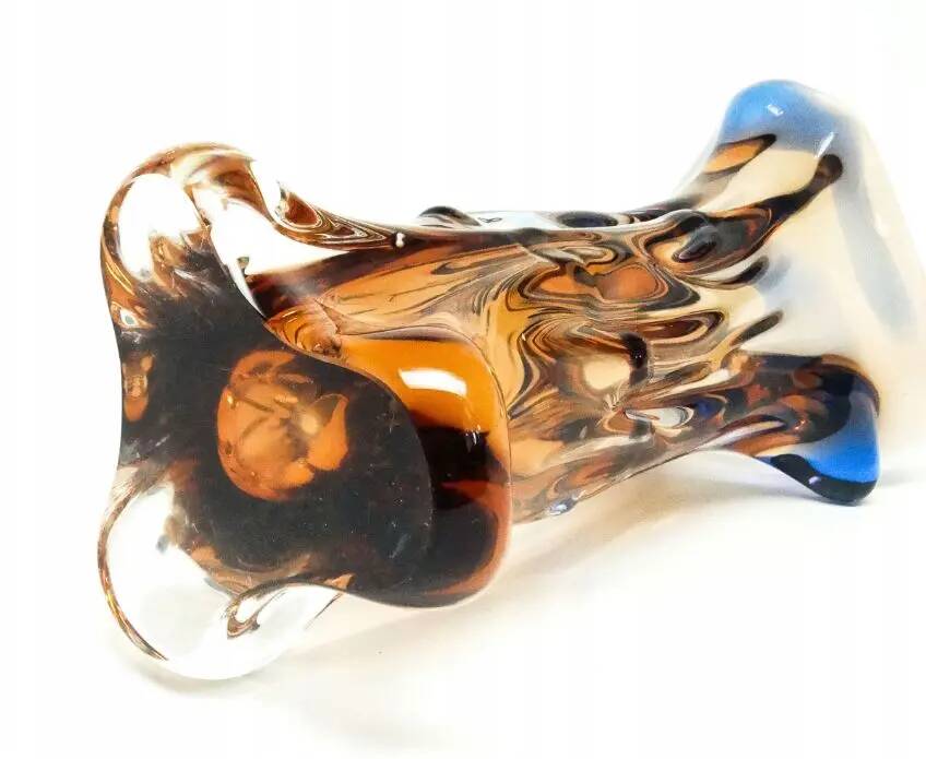 Vase moderne du milieu du siècle, en verre, conçu par J. Hospodka, Tchécoslovaquie, années 1960.