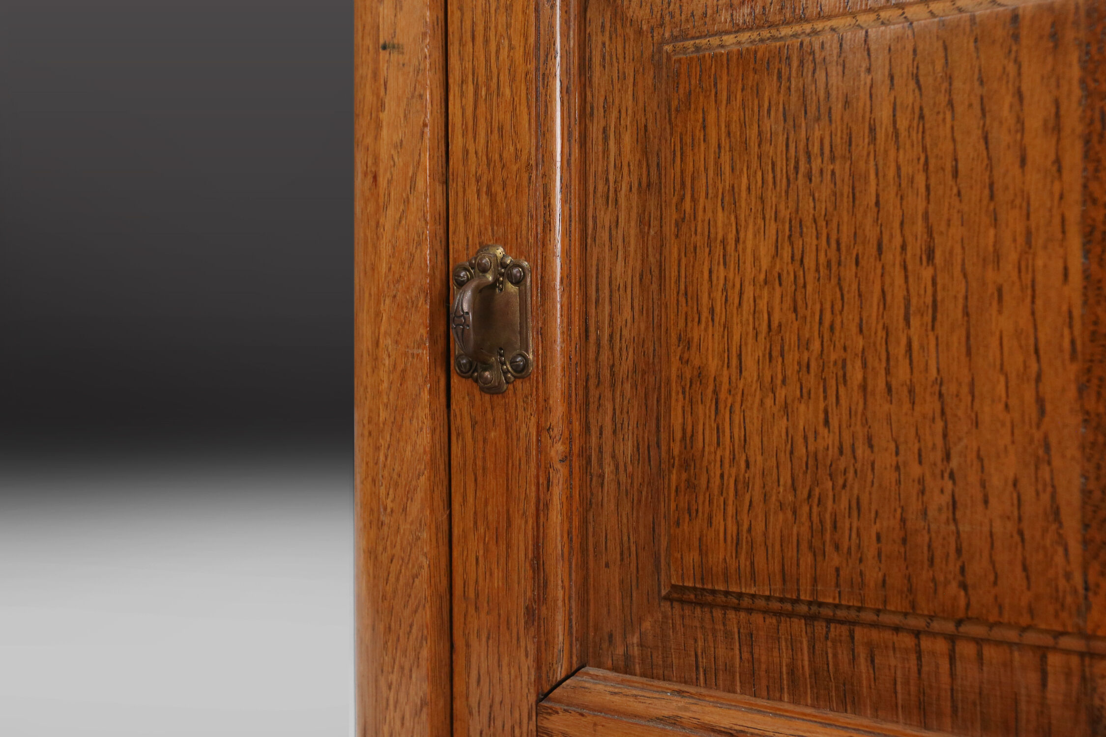 Mid-century nightstand Ca.1950