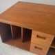 Support multimédia moderne du milieu du siècle des années 1960 / table basse par Meredrew