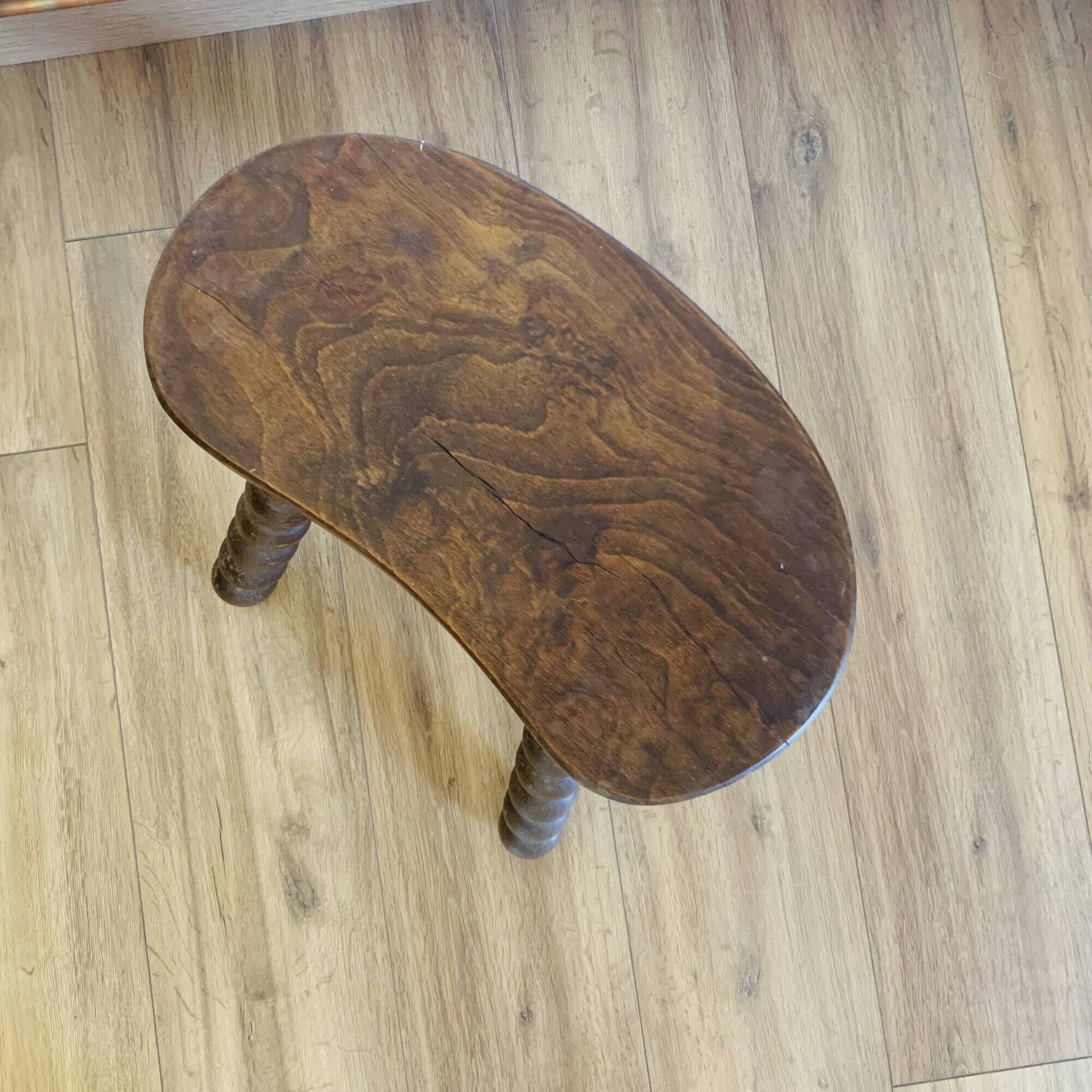 Tabouret vintage à pieds bobines