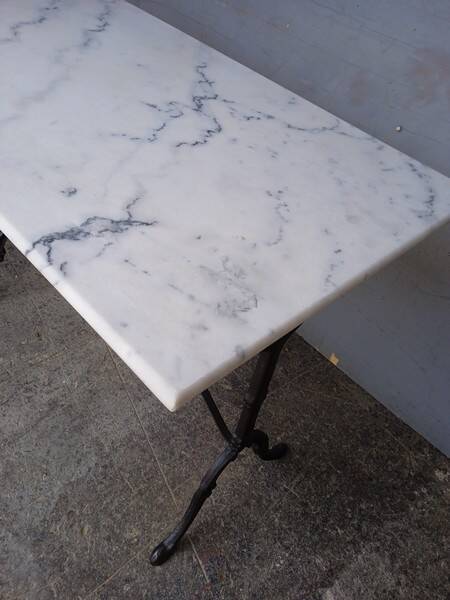 Bistro table for 4 people in white marble