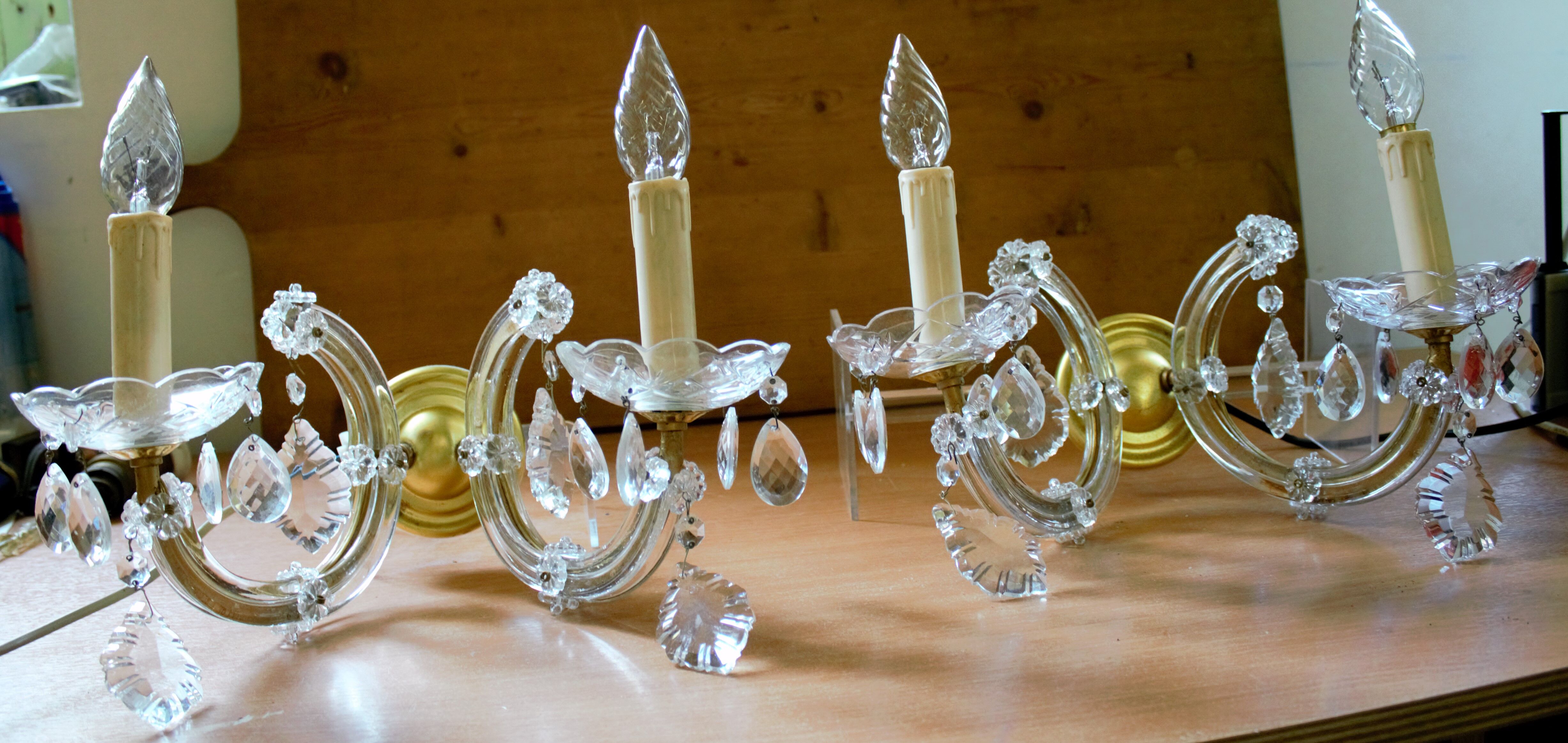 Old set of 2 Marie Thérése lamps with tassels