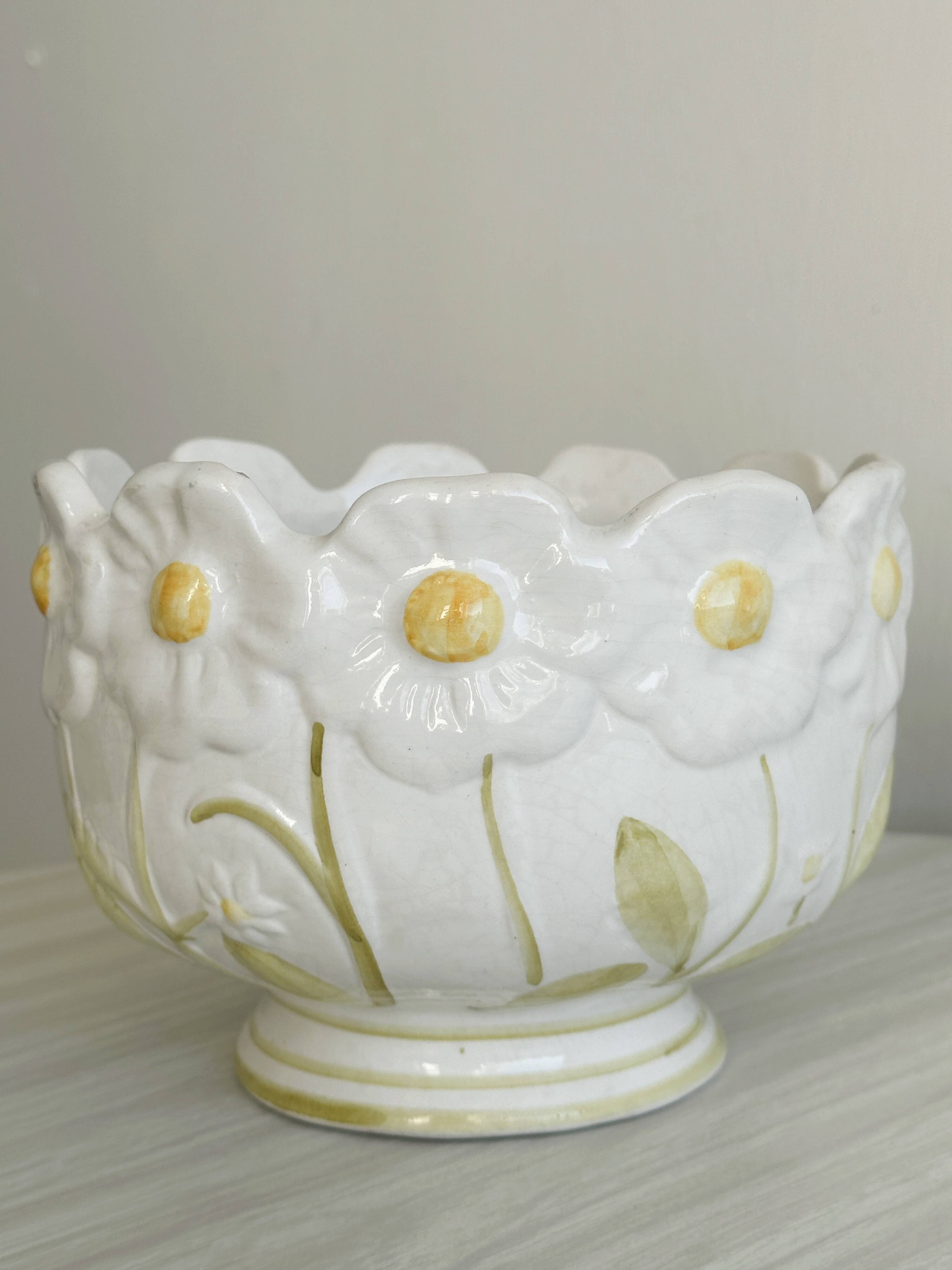 Antique slip pot cover, floral decoration