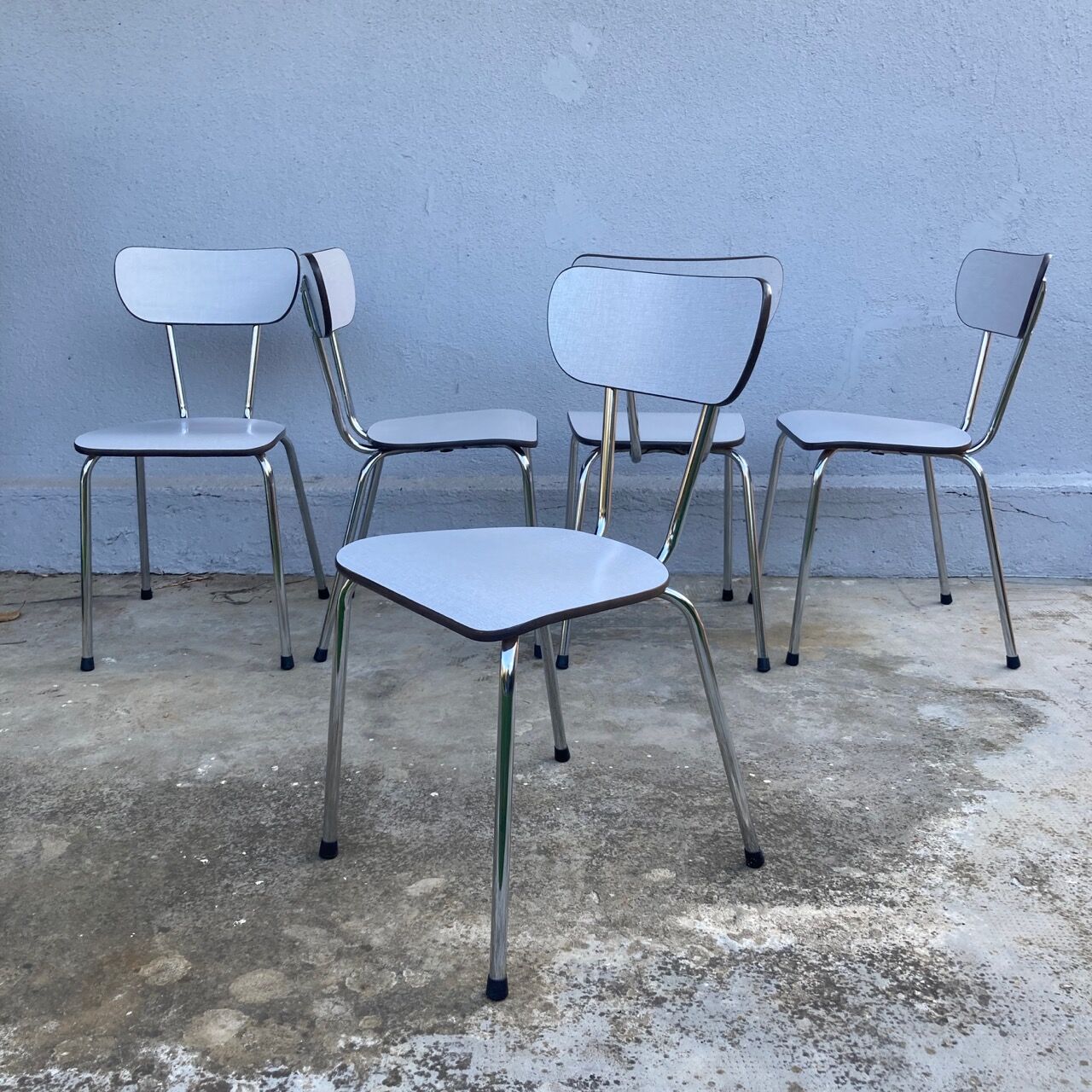 Set of 5 grey formica chairs