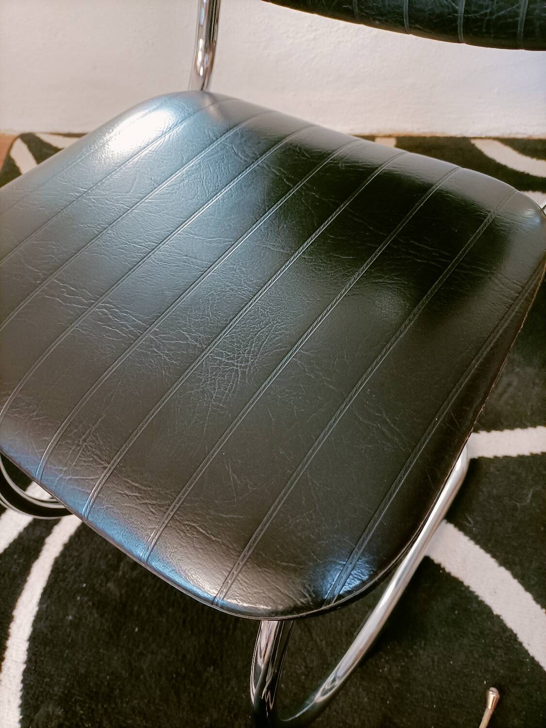 Seventies leatherette cantilever chair