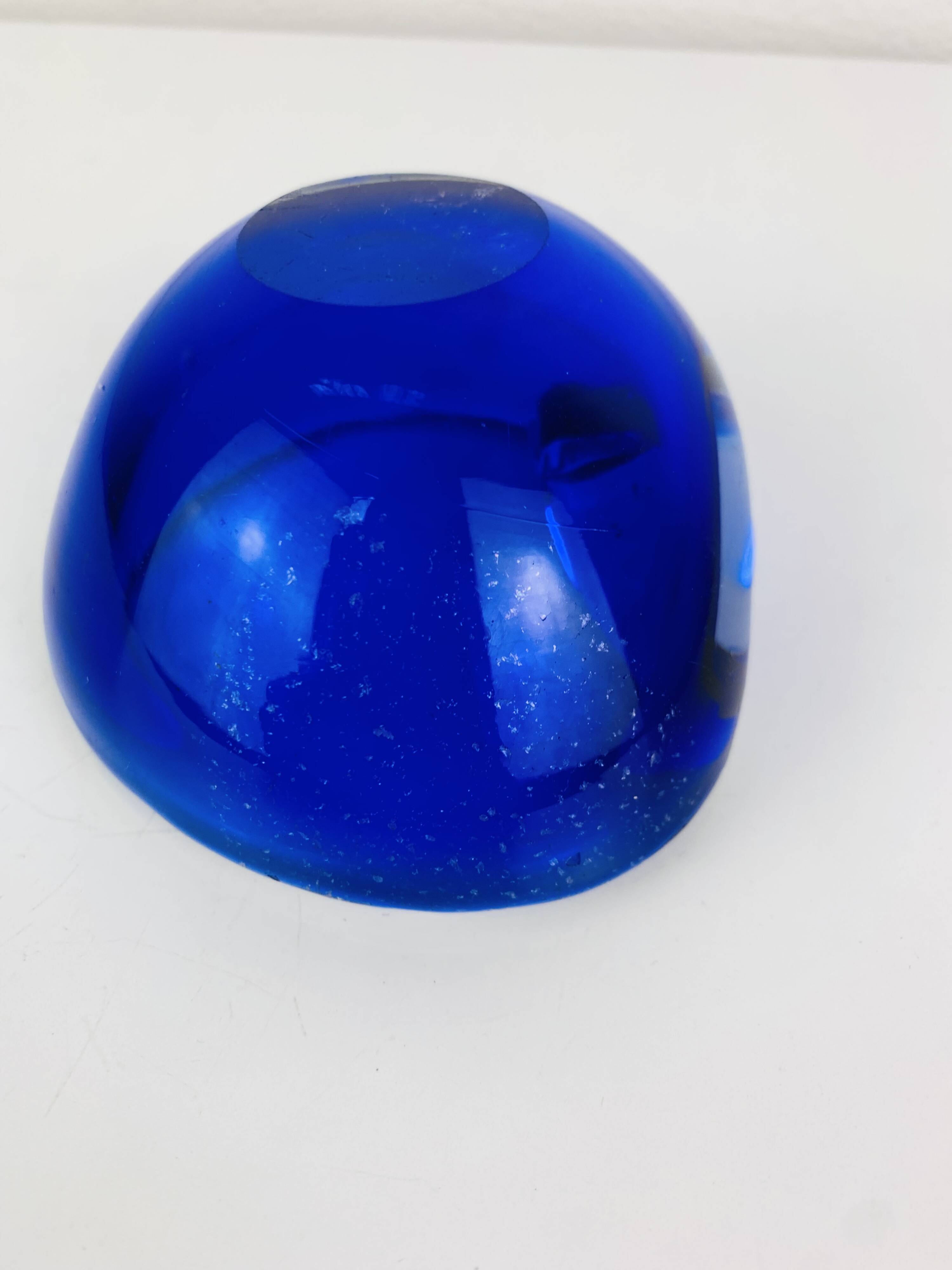 Cendrier en verre soufflé Murano, bleu, vintage