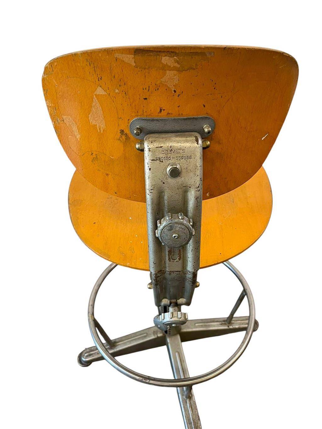 Vintage workshop/office/industrial factory chair
