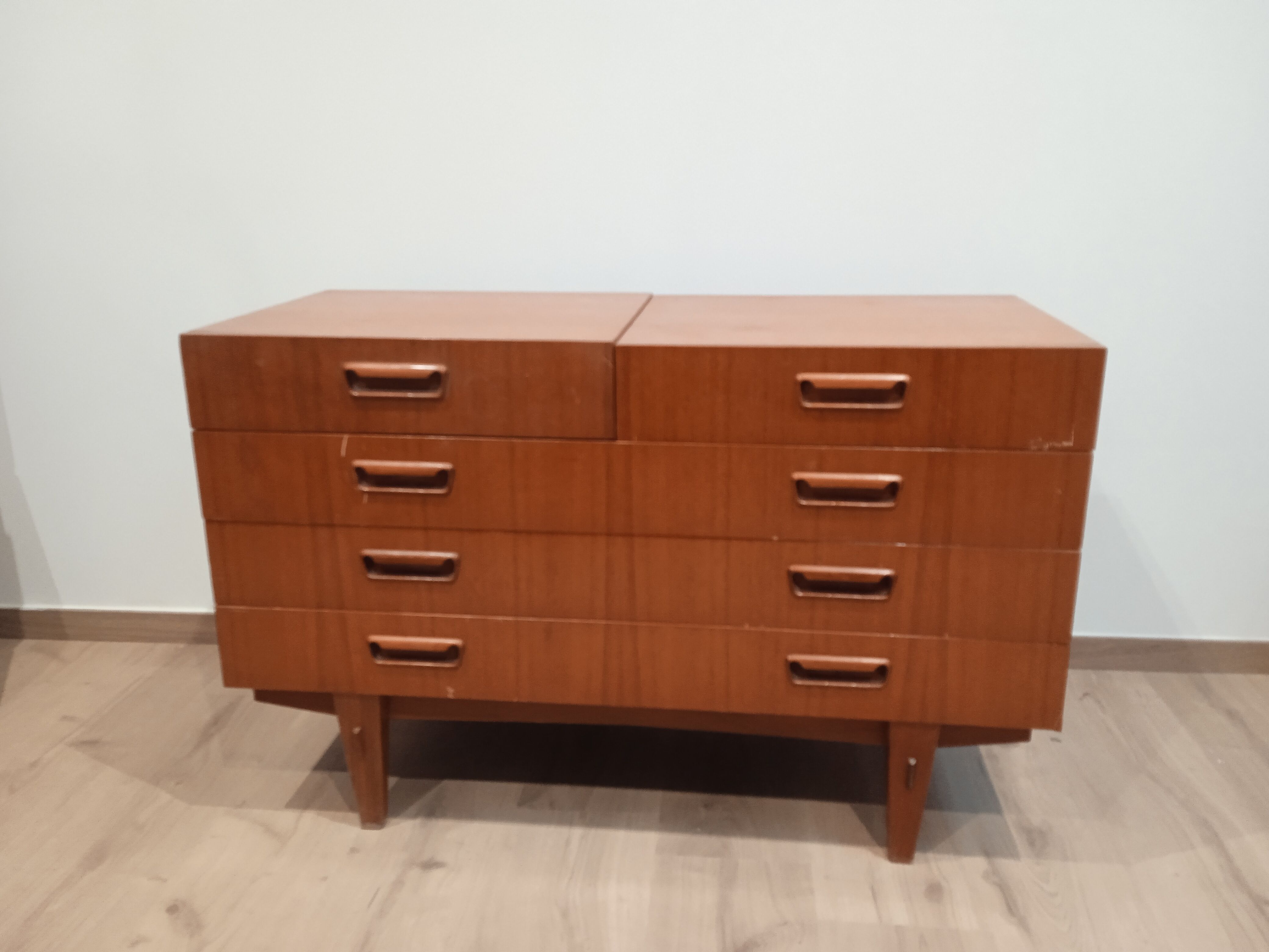 Chest of drawers tea table 60s scandinavian style