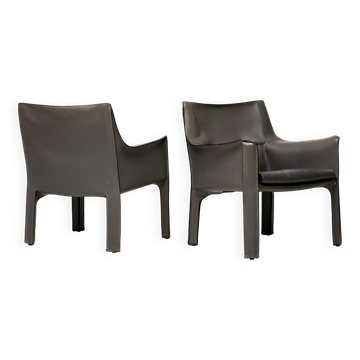 Pair of Cassina Cab 414 sun loungers in grey elephant skin by Mario Bellini.