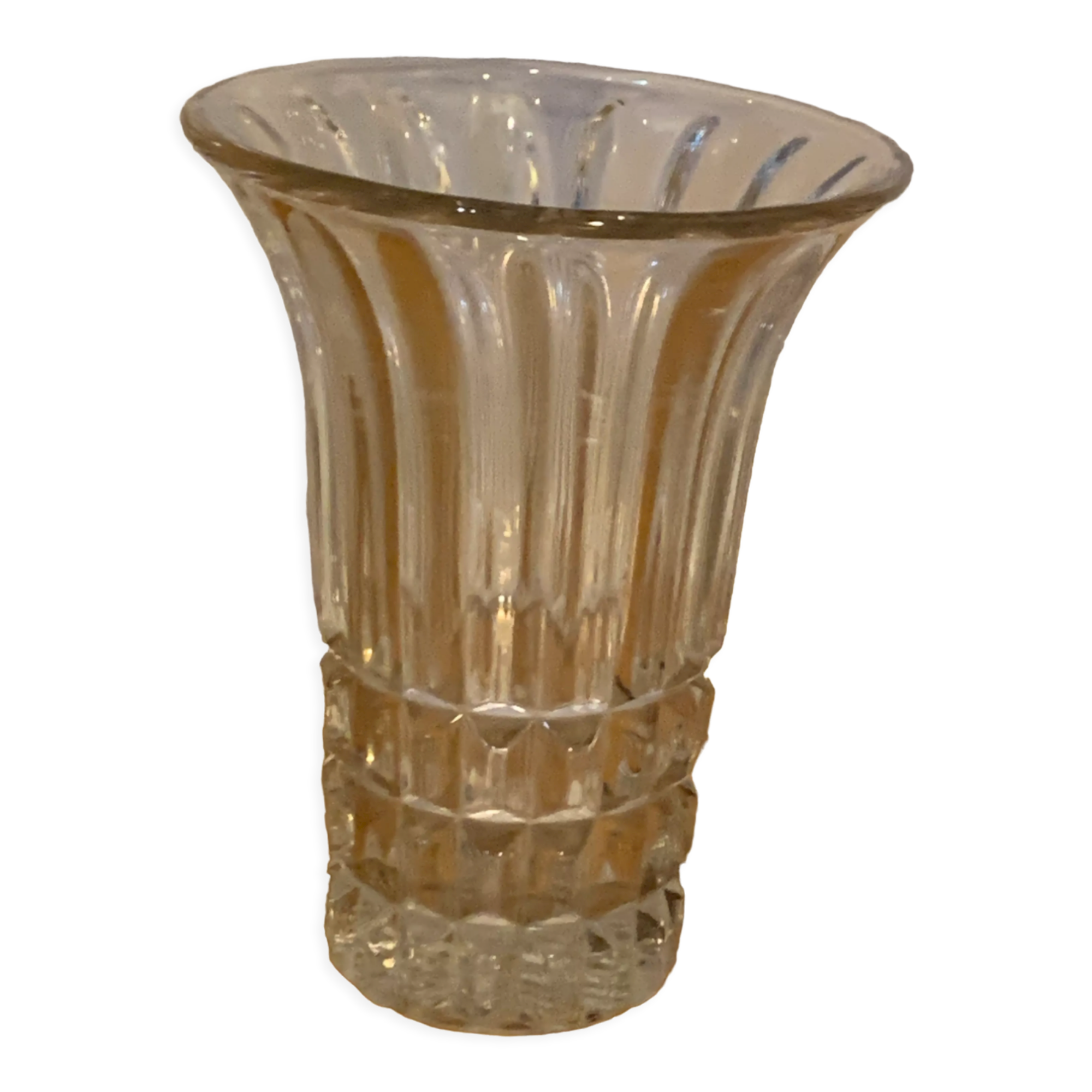 Tulip-shaped crystal vase