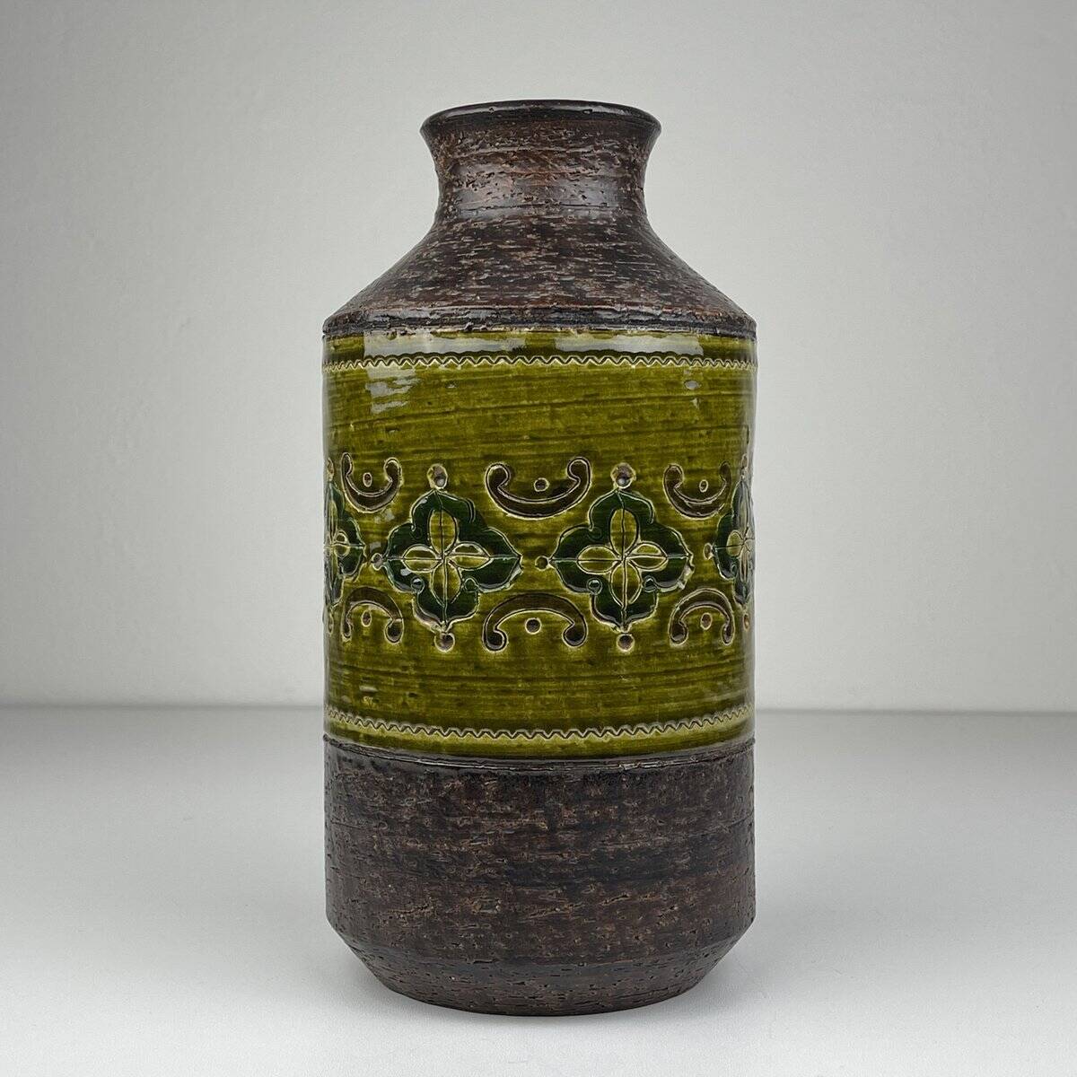 Vintage ceramic vase by Aldo Londi for Bitossi, Italy, 1970s.