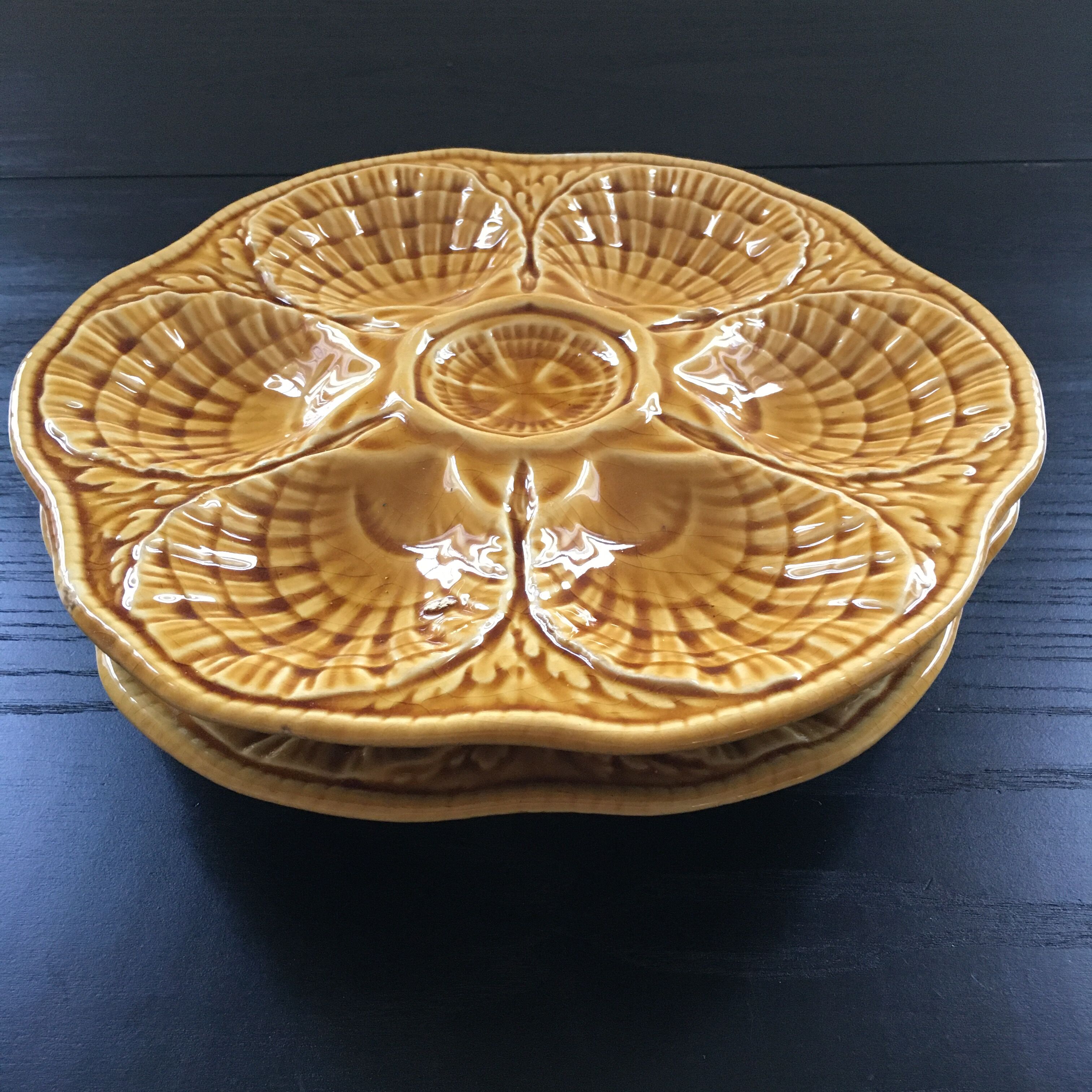 Lot 2 oyster plates Sarreguemines