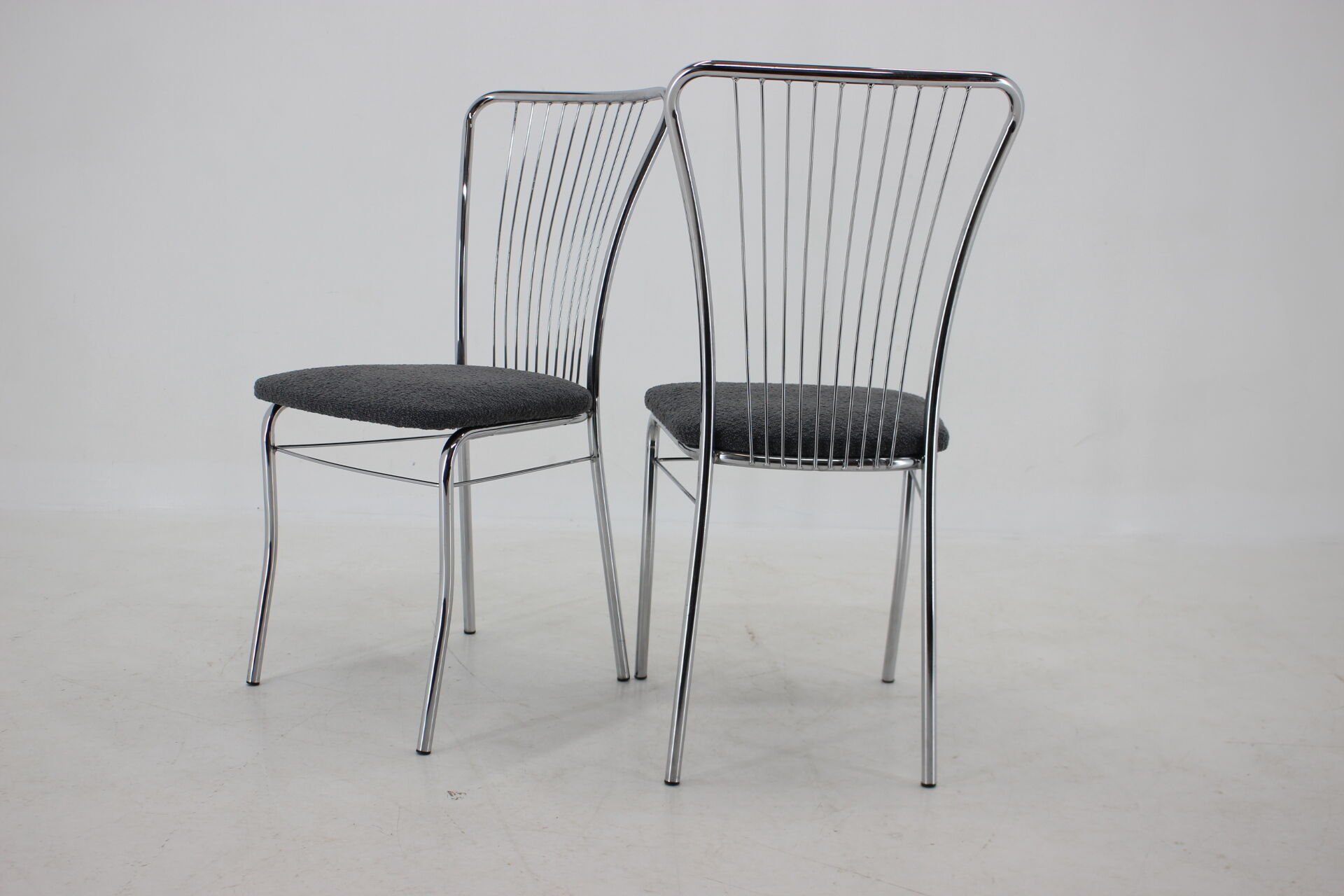 1970s Set of 6 Italian Dining Chairs in Bouclé Fabric