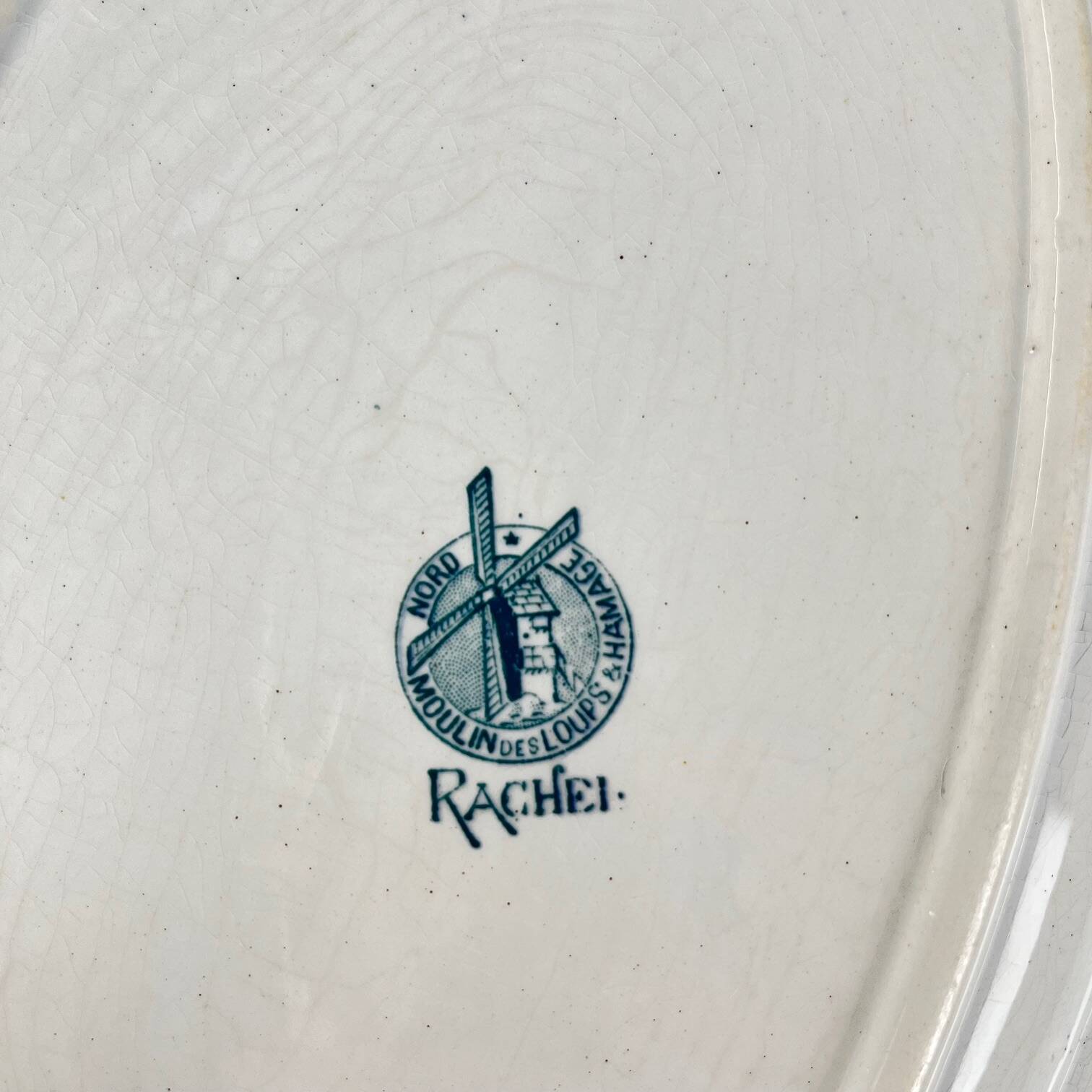 Large oval dish "Rachel" Moulins des loups & Hamage, iron earth, 20th century