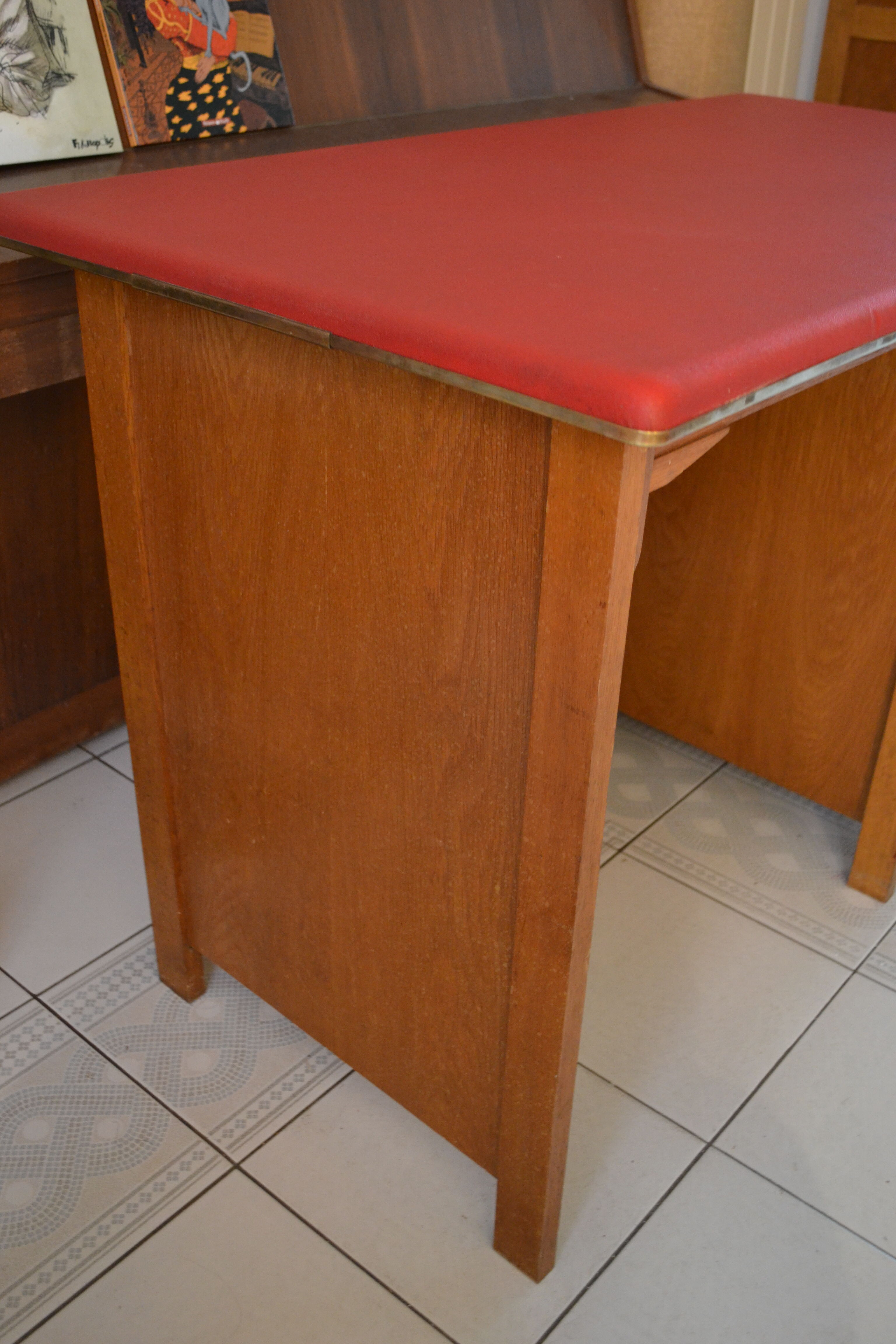 Bureau vintage 4 tiroirs marque Spirol