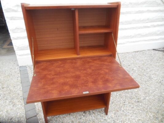 Vintage wing writing desk 1960
