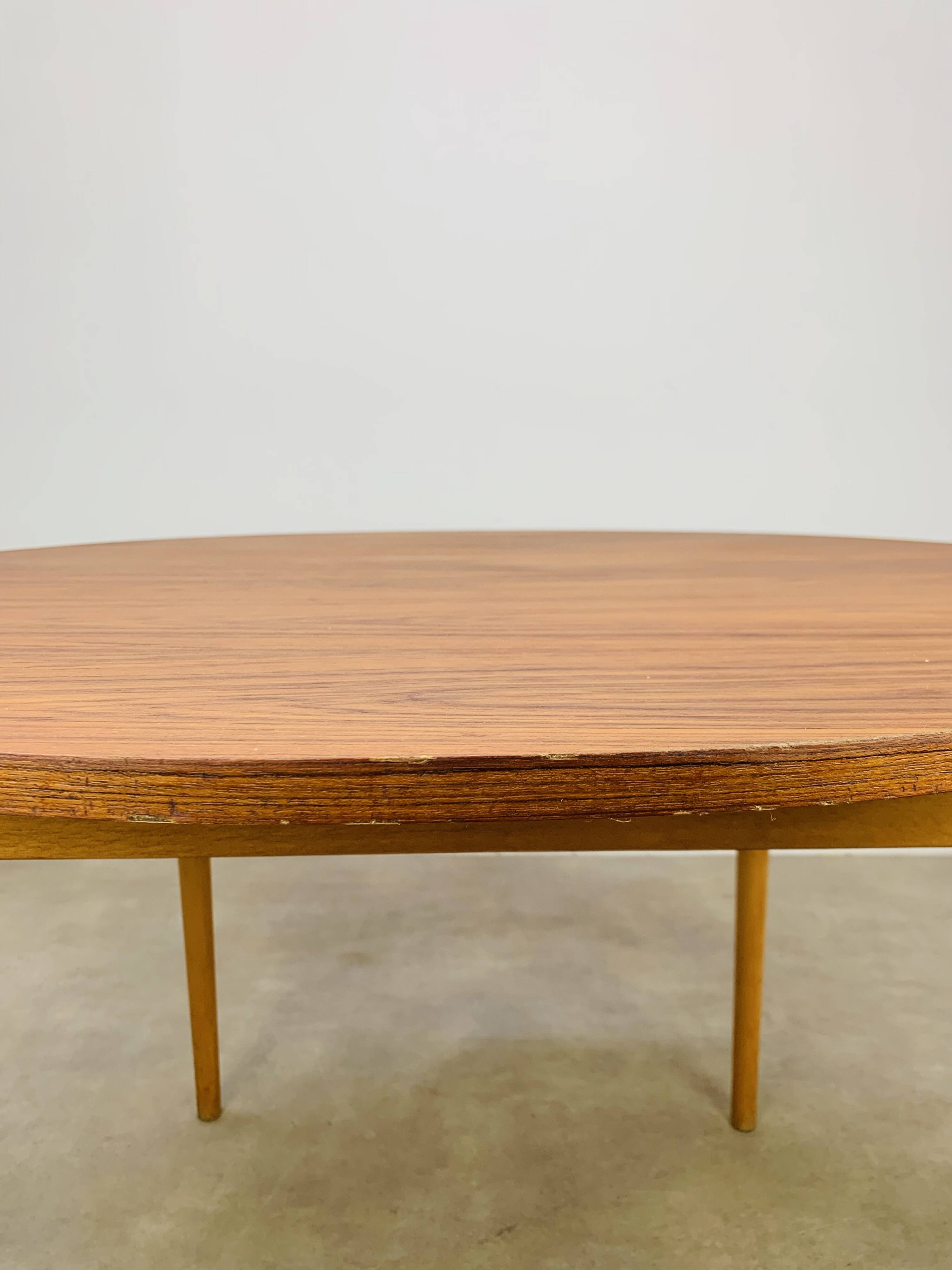 Round extendable Scandinavian table, teak, 1960s