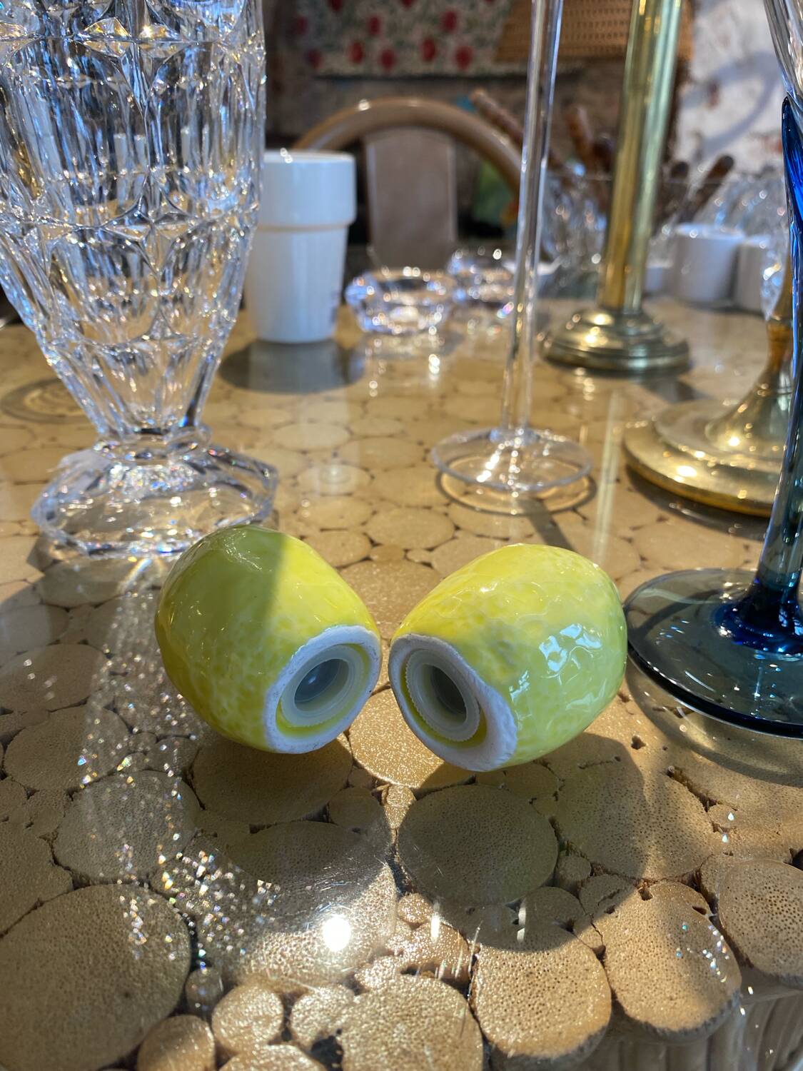 Salt and pepper lemon slip