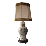 Lamp asia porcelain butterfly pattern and fleural